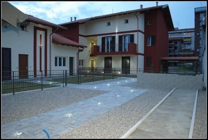 Samarate B&B Nearby Malpensa المظهر الخارجي الصورة